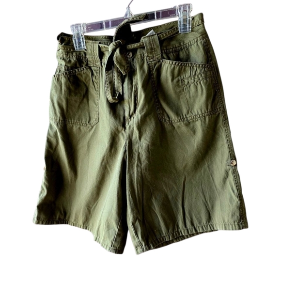 White Stag Womens Olive Green Mom Shorts High Waisted Vintage Size 12 - Picture 1 of 5
